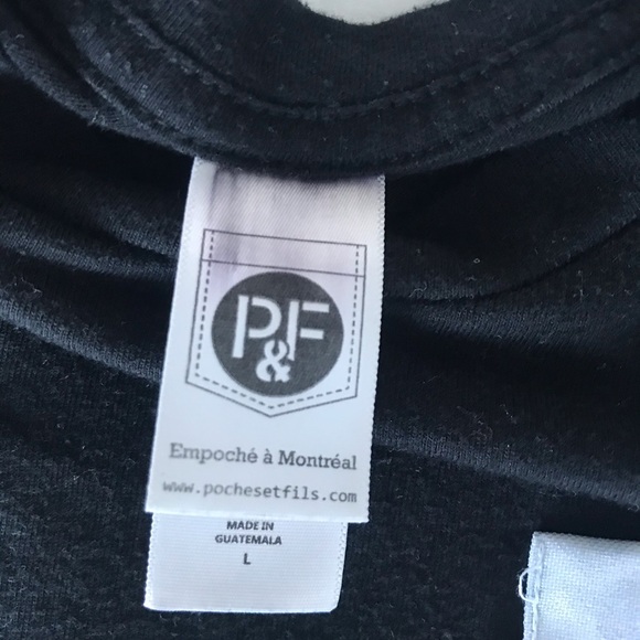 black t shirt with pocket design - Picture 2 of 2